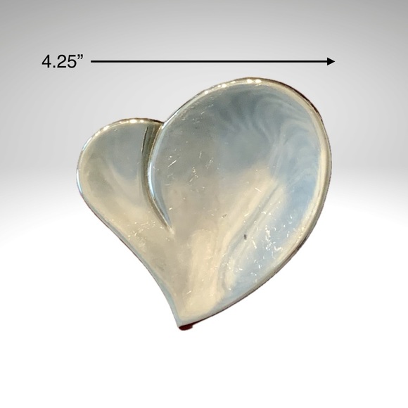 Rose And Heart Shape Metal Jewelry Boxes Felt Lined Trinket or Vanity Set - Picture 8 of 10